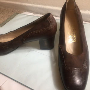 Ferragamo Heels (SEND OFFER)